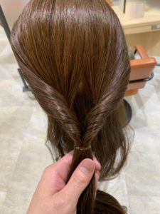 小学校の卒業式に簡単な くるりんぱ おすすめの髪型３種類 Hair The Life