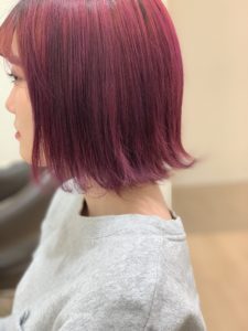 髪色をピンクから茶色に戻す方法 ピンクブラウンが似合う人の特徴３つ Hair The Life